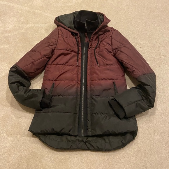 Cute Jacket - Picture 2 of 11